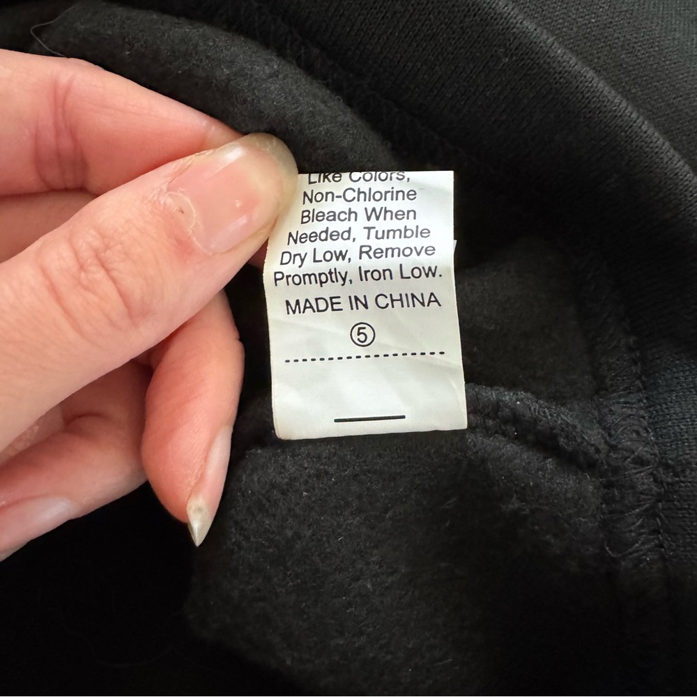 SHEIN Black Zip-Up Cropped Hoodie - Picture 5 of 5